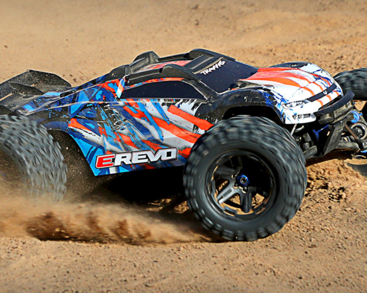 E-Revo-action-gallery-2-316855864